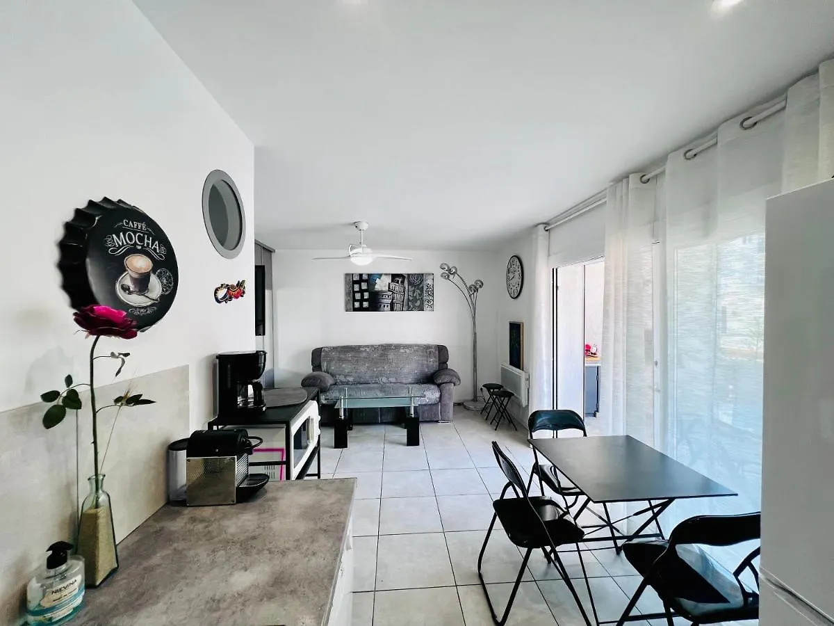 F.Ramirez 7 Apartment Empuriabrava Spain